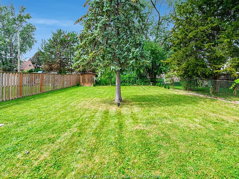 1342 Marlborough Blvd — Photo 32