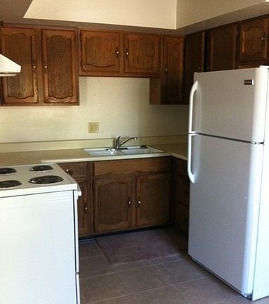4th image of 216 Kola St APT B