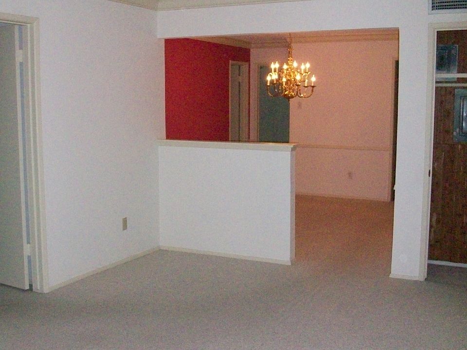 2nd image of 6006 E University Blvd APT 233