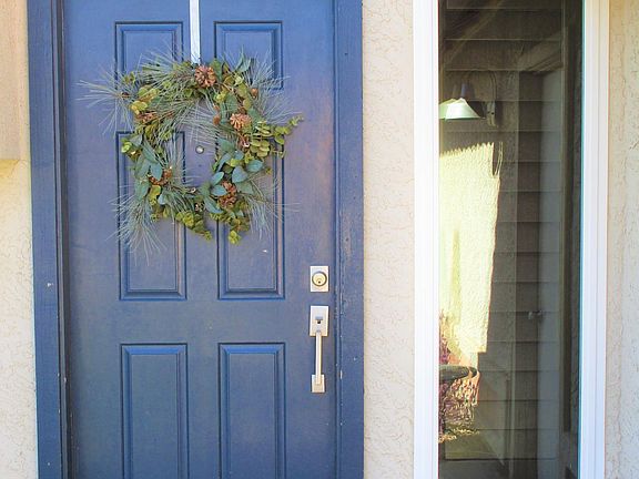 5th image of 2845 E Redwood Ln