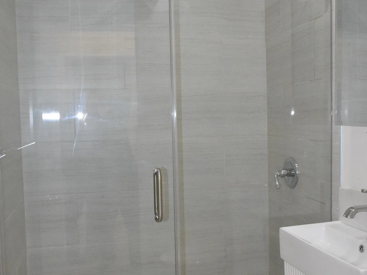 1148 W Civic Center Dr — Photo 3