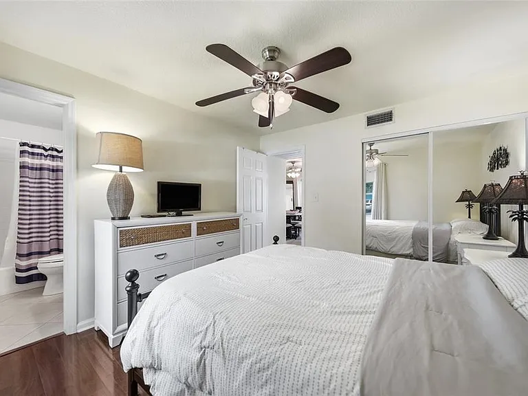 5092 Beach Dr SE #A — Photo 24