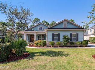 2561 Parkridge Dr, Southport, NC 28461