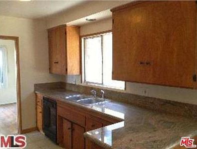5th image of 5021 W 58th Pl #5023