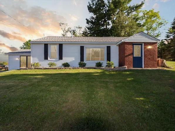 9693 W Monroe Rd, Elwell, MI 48832