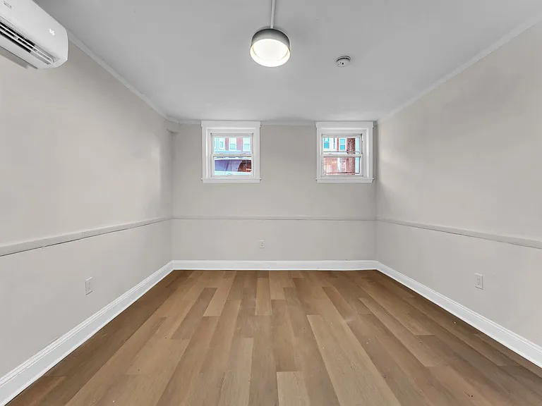 The Woodrow at 300 E 30th Street — Photo 23