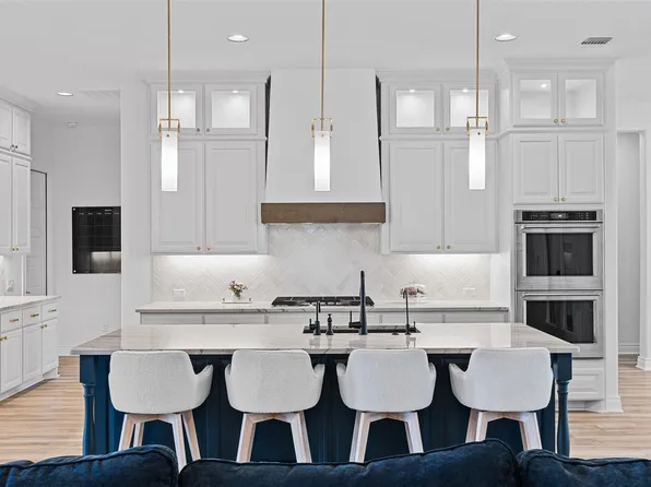 109 Star Thistle Trl, Georgetown, TX 78628