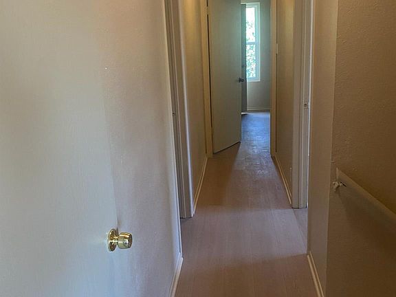 5th image of 503 Cypress Ln