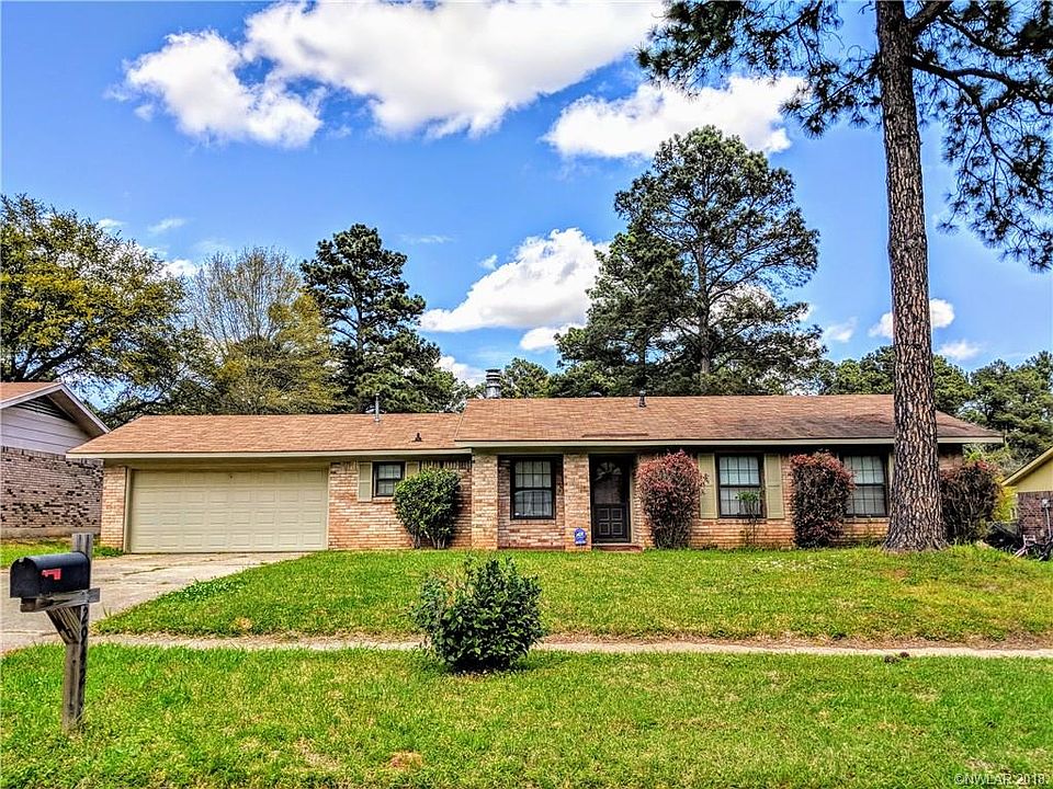 1st image of 2942 Jonathan Ln