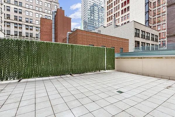 Rented by Corcoran | media 19