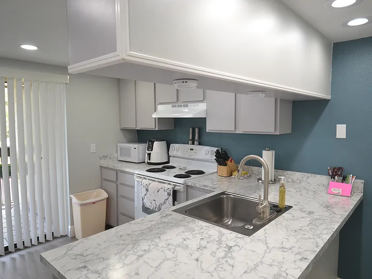 284 Woodlake Wynde — Photo 32