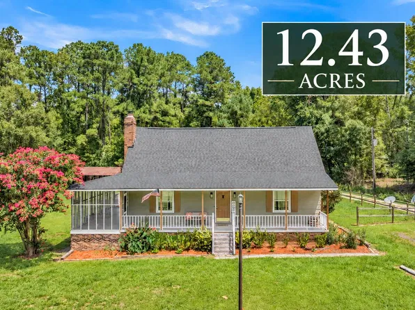 129 Melrose Pl, Moncks Corner, SC 29461