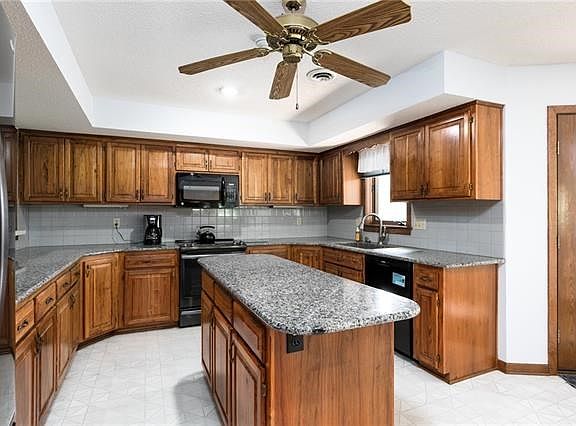 4th image of 7320 NW Katie Cir