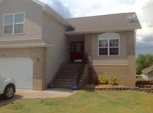 801 W Snider St, Ozark, MO 65721