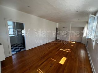 1740 N Winona Blvd #301, Los Angeles, CA 90027