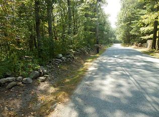 8 Shippee Schoolhouse Rd, Foster, RI 02825