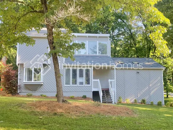 310 Homestead Cir NW, Kennesaw, GA 30144