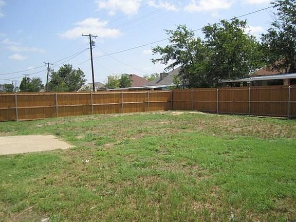 5th image of 2938 Pepperidge Dr