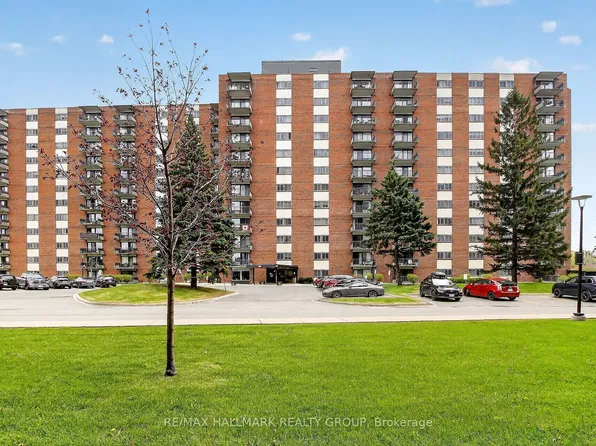 1465 Baseline Rd #101, Ottawa, ON K2C 3L9