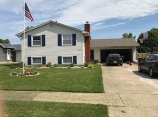 315 E Compton St, New Carlisle, IN 46552