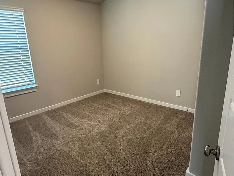 1484 Waggoner Ranch Trl — Photo 22