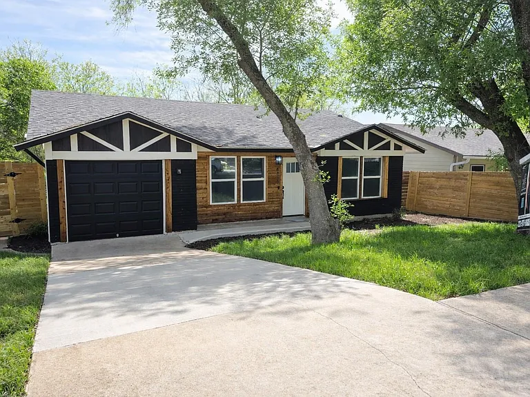 6913 Shannon Dr — Photo 19