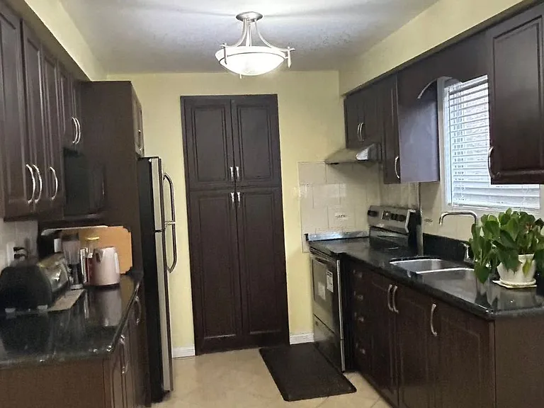 97 Sandy Haven Dr E — Photo 3