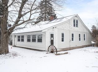 14 Martins Ferry Rd, Hooksett, NH 03106