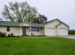 240 Loretto St, Loretto, MN 55357