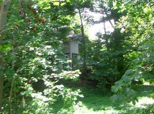 240 1st St, Crystal Lake, IL