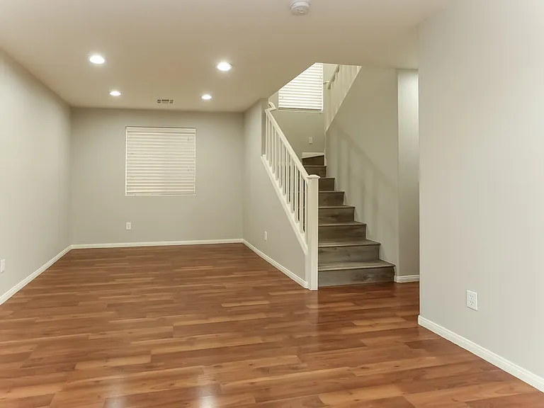 9477 Grandview Spring Ave — Photo 4
