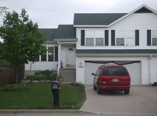 1080 N Pine St, Sun Prairie, WI 53590