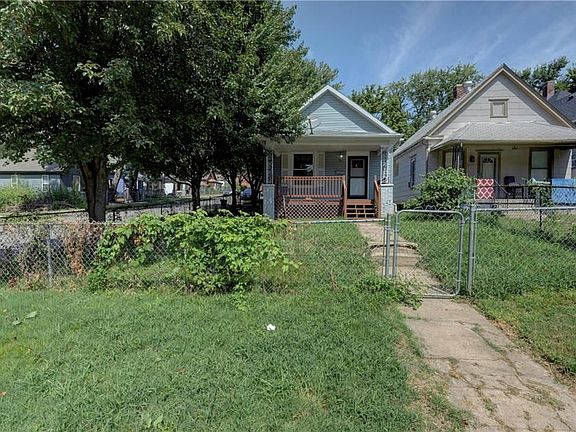 3rd image of 1266 Sumner Ave