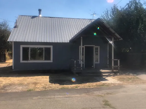 37099 Siskiyou St, Burney, CA 96013