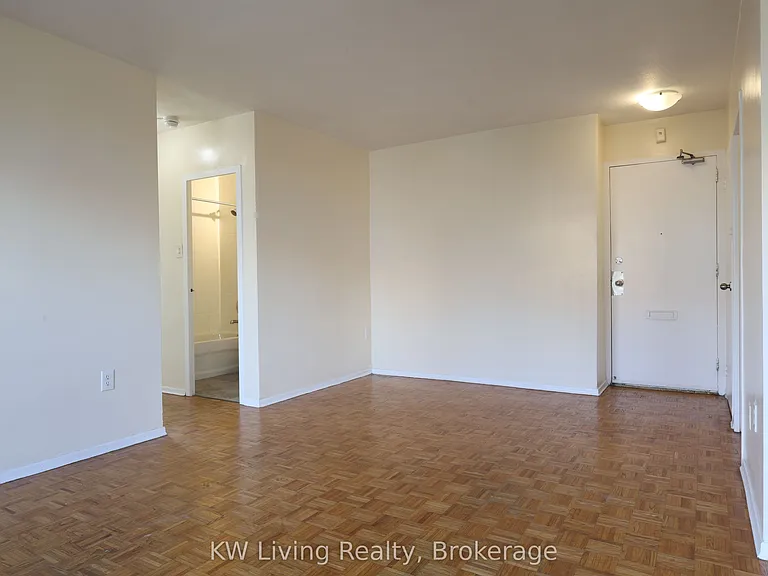 480 Lakeshore Rd E #301 — Photo 14