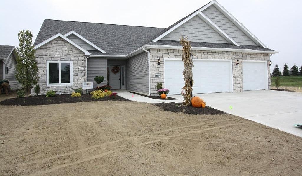 16109 Ballantyne Trl, Huntertown, IN 46748 Zillow