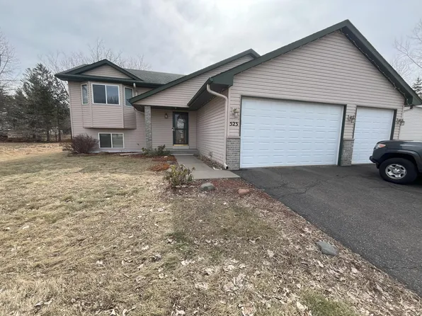 523 Horseshoe Ln, Braham, MN 55006