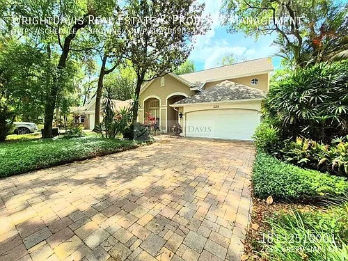 2214 Green Oaks Ln Photo 1