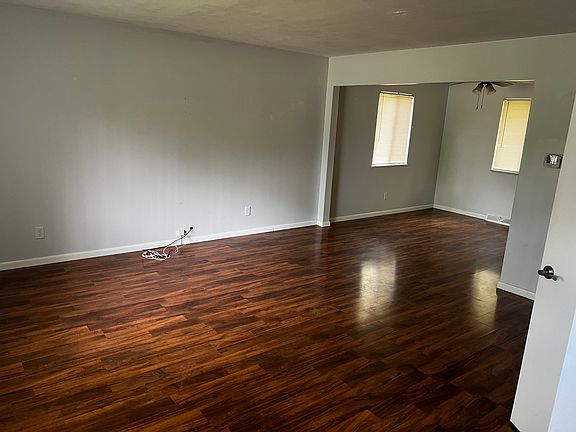 3rd image of 2055 Bryn Mawr Dr #2055