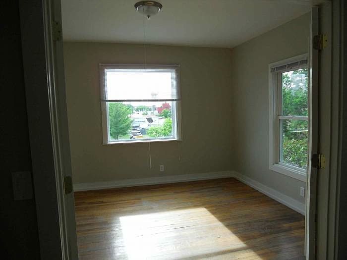 Bed room
