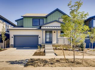 5810 Four Leaf Dr, Longmont, CO 80503