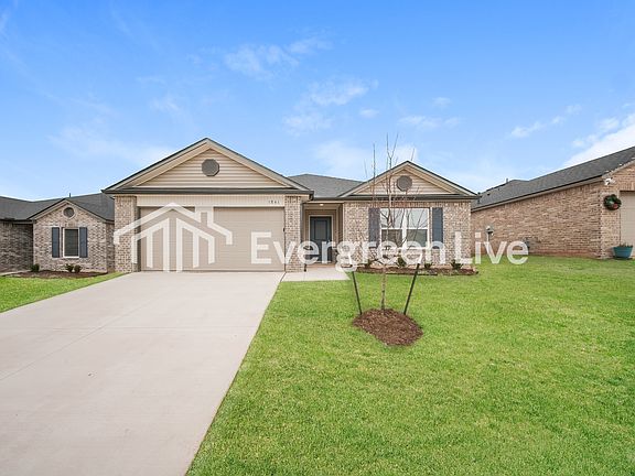 2nd image of 1841 Rock Elm Dr
