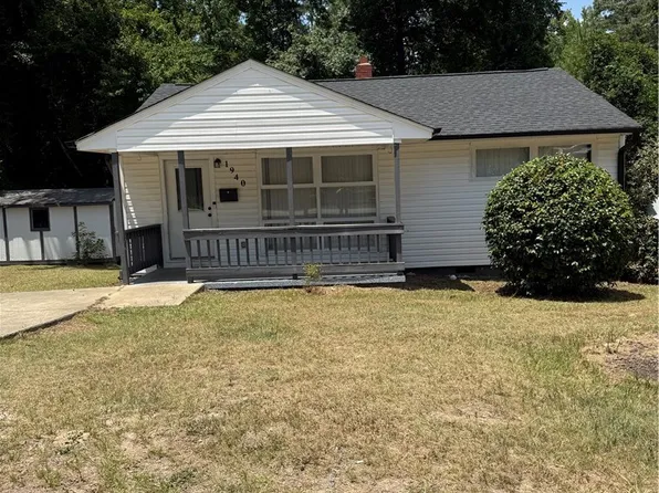 1940 Spruce St, Fayetteville, NC 28303