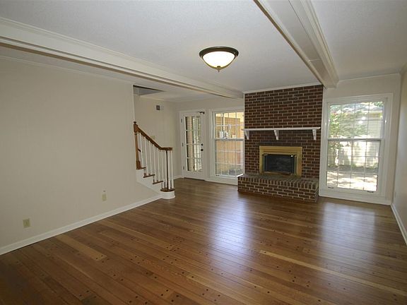 2nd image of 7186 Donnington Dr
