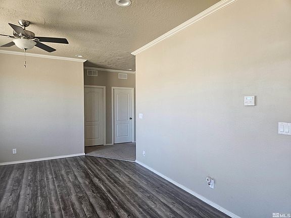 5th image of 5905 Amargosa Dr
