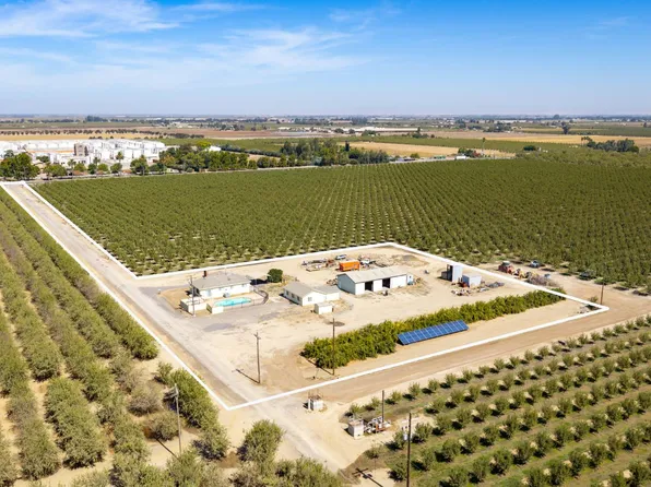 18326 Alba Rd, Escalon, CA 95320