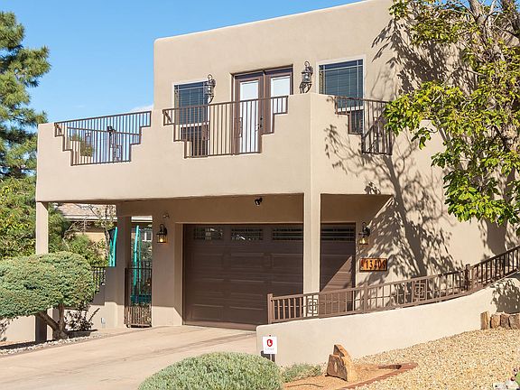 4th image of 13409 Desert Hills Pl NE