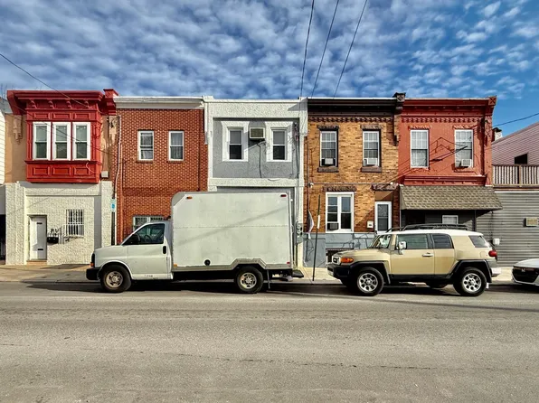 2443 S 7th St, Philadelphia, PA 19148