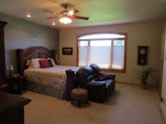 5th image of 4918 E Wind River Dr