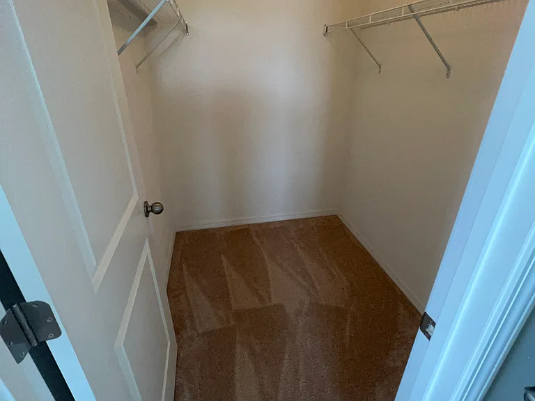 6315 Shore Vista Pl — Photo 16